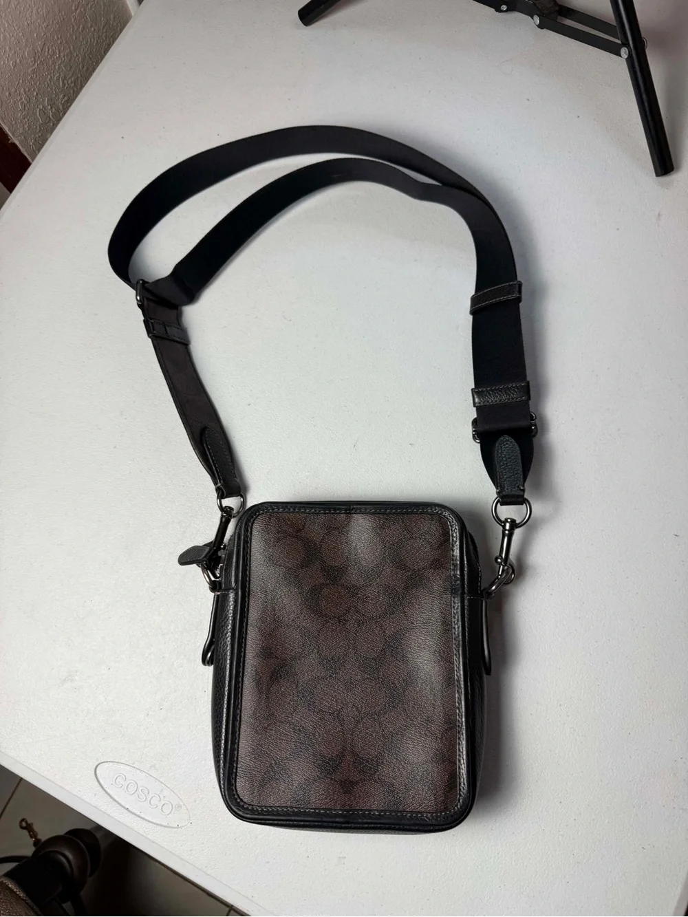 Coach brown crossbody bag #preppy #minimalist #crossbody